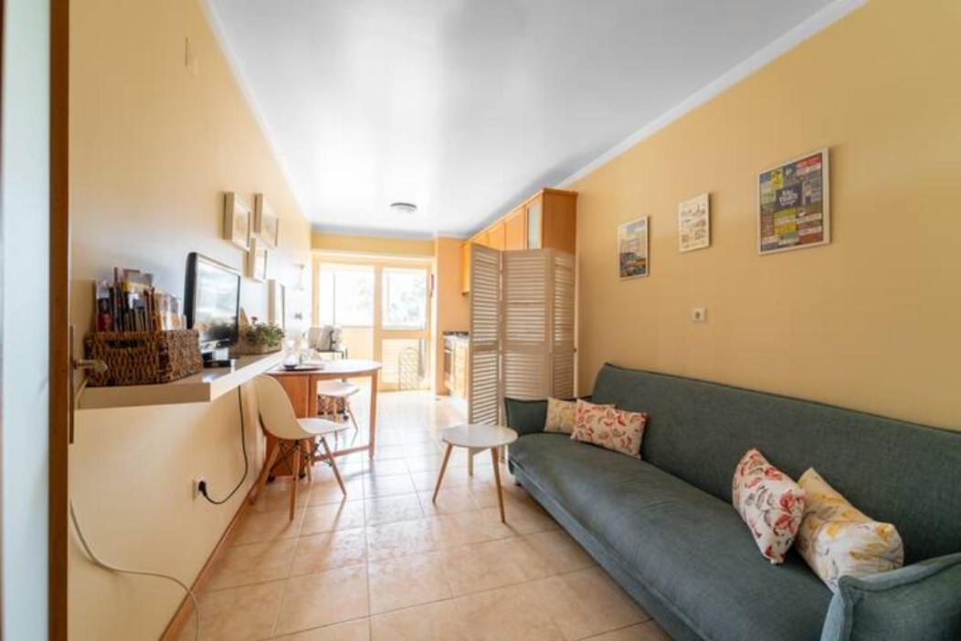 Apartamento Praca - Vistas Sobre A Cidade Порту Экстерьер фото