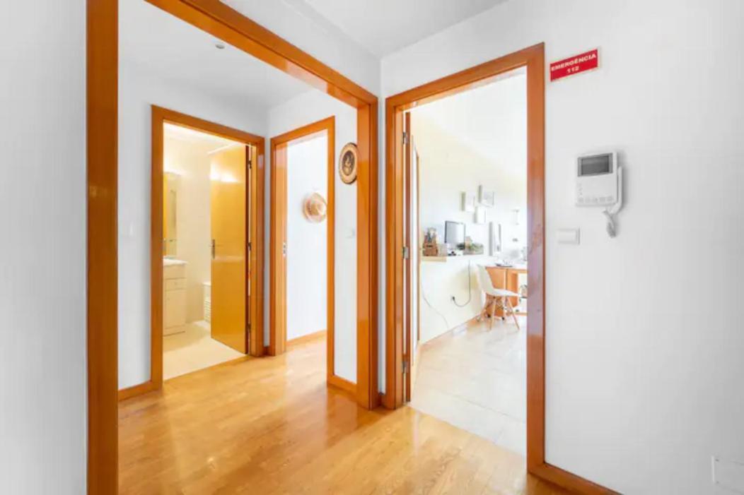Apartamento Praca - Vistas Sobre A Cidade Порту Экстерьер фото
